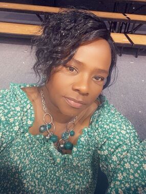 Meet your Posher, Tracy
